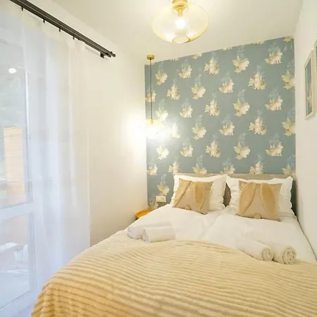 Every Sky Staszica 30