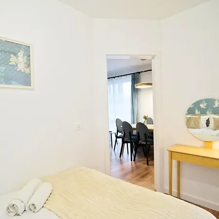 Every Sky Staszica 30