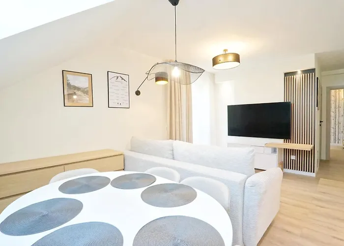 Every Sky Staszica 30 아파트